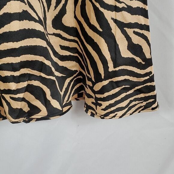 NWT Chelsea28 Zebra Print Long Sleeves Midi Dress - Small - Picture 5 of 10